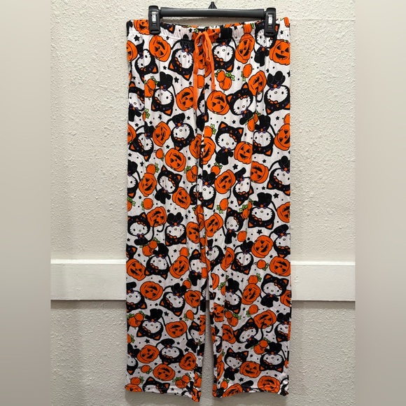 Hello Kitty Halloween Themed Pajama Pants Size M NWOT - Picture 1 of 3